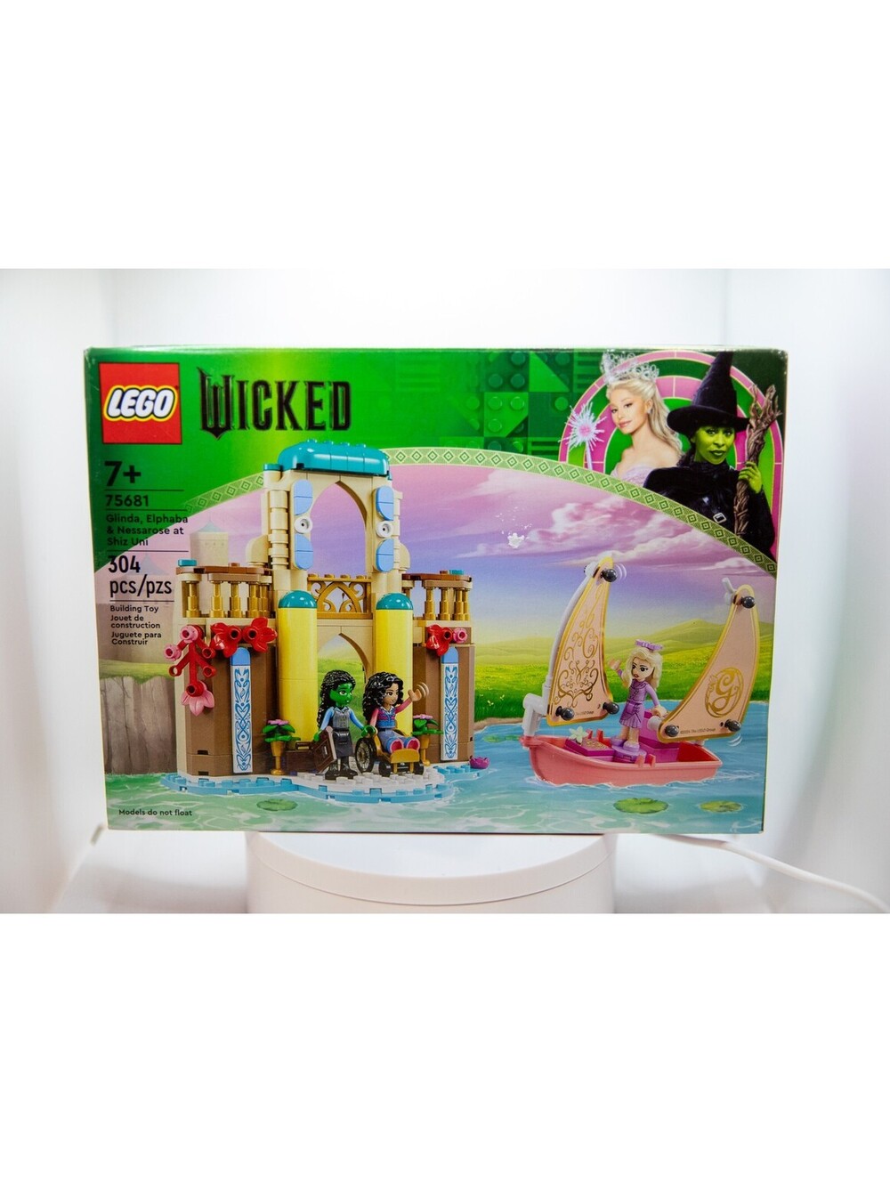 LEGO Wicked: Glinda, Elphaba & Nessarose at Shiz University (75681)